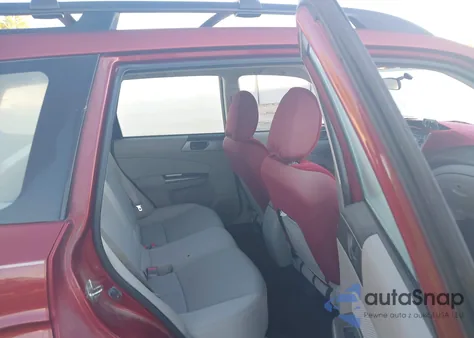 2013 Subaru Forester 2.5X z USA, uszkodzony, nr VIN JF2SHABC4DH411652